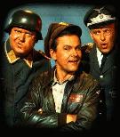 Sergent Schultz, Colonel Hogan et Colonel Klink